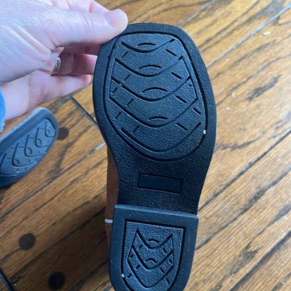 Cody James toddler cowboy boots 🤠 - Picture 3 of 4